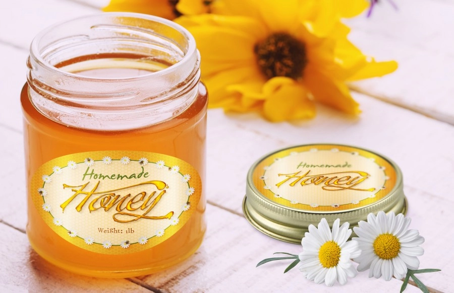 "Ode to the Honey Bee" Label on Honey Jar
