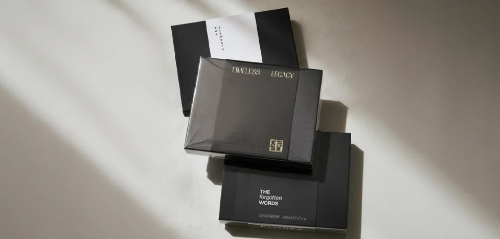 Packaging sleeves and printed box finishes